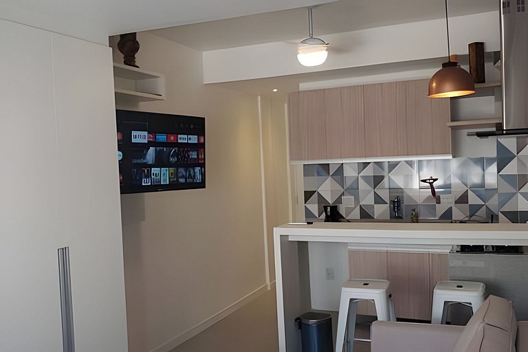 Studio Completo Próximo da Praia e do Metrô