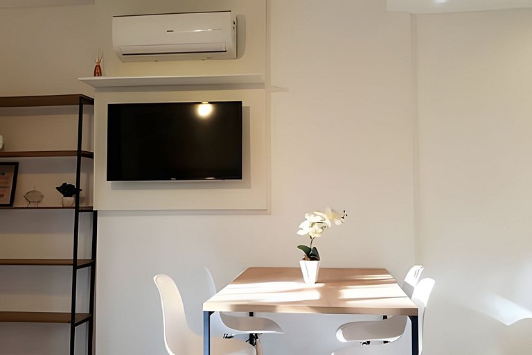 Lindo Studio em Copacabana, Prox. Da Praia e Metro