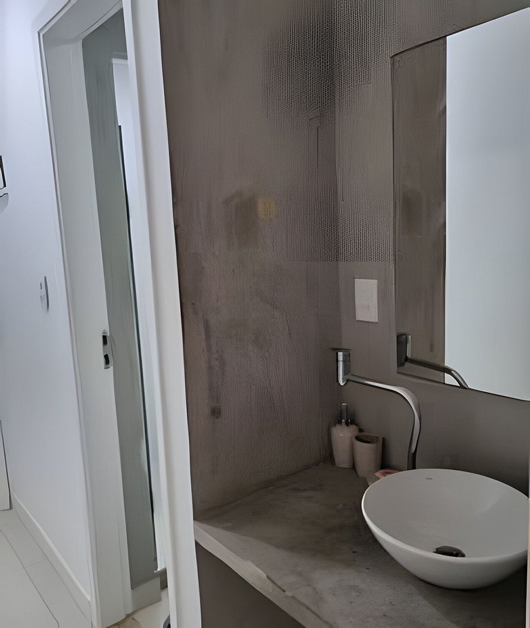 Studio Próximo do Metro e Praia