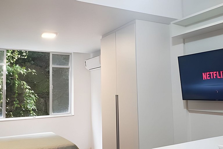 Studio em Copacabana próximo do metrô e da praia