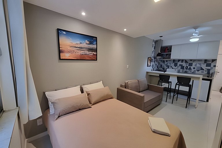 Adorável Studio | Praia e Metro