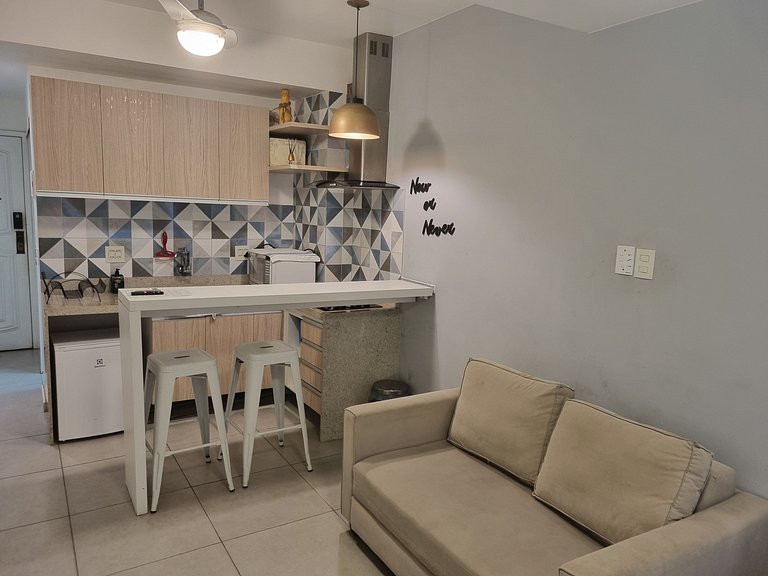 Studio Completo Próximo da Praia e do Metrô