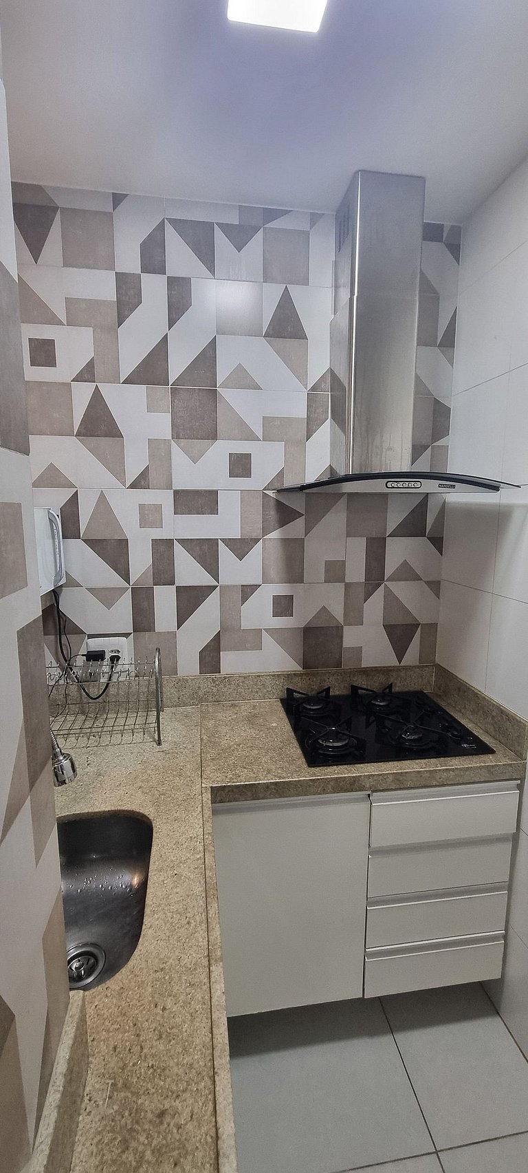 Studio Recém Reformado Prox. Metro e da Praia Copa