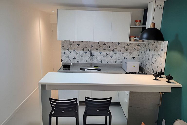 Adorável Studio | Praia e Metro