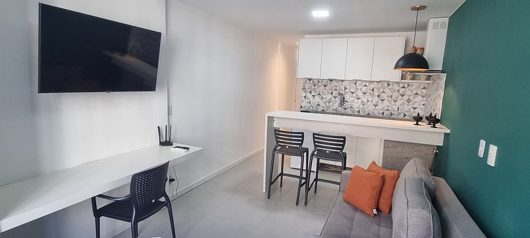 Adorável Studio | Praia e Metro