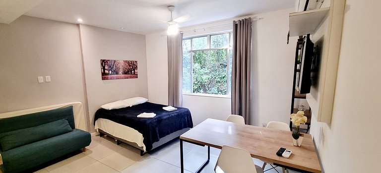 Lindo Studio em Copacabana, Prox. Da Praia e Metro