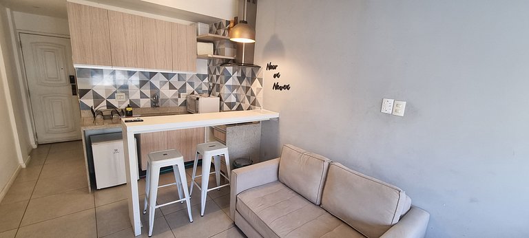 Studio Completo Próximo da Praia e do Metrô