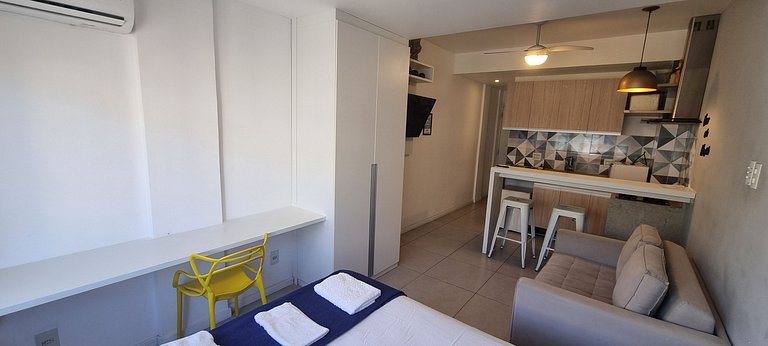 Studio Completo Próximo da Praia e do Metrô