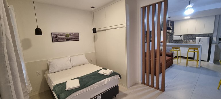 Studio moderno perto da praia e do metrô