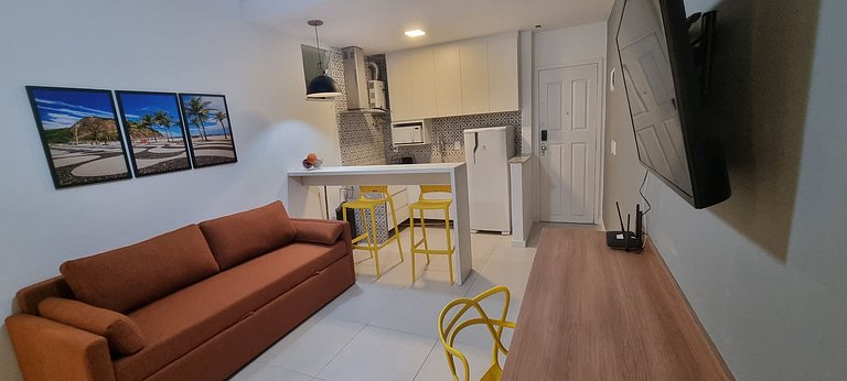 Studio moderno perto da praia e do metrô