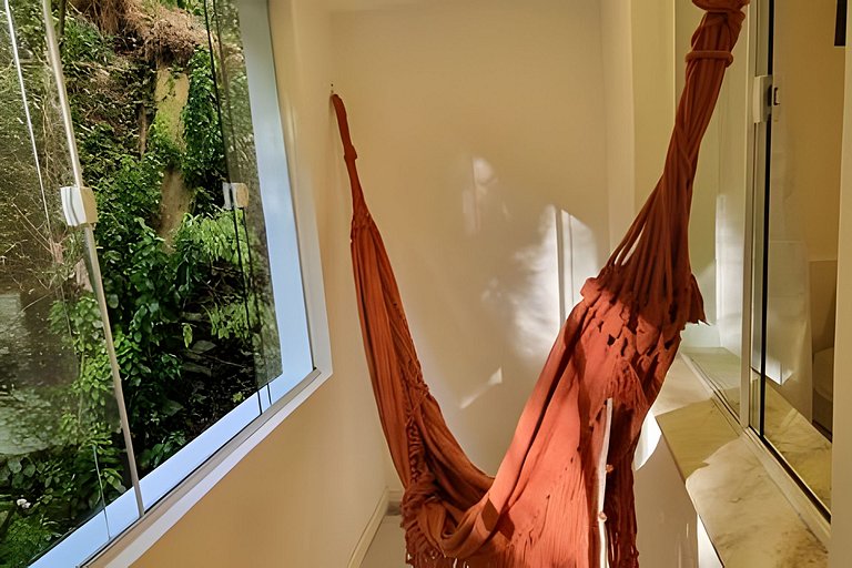 Studio moderno perto da praia e do metrô