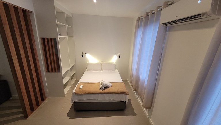 Apartamento Recém Reformado | Praia | Metro