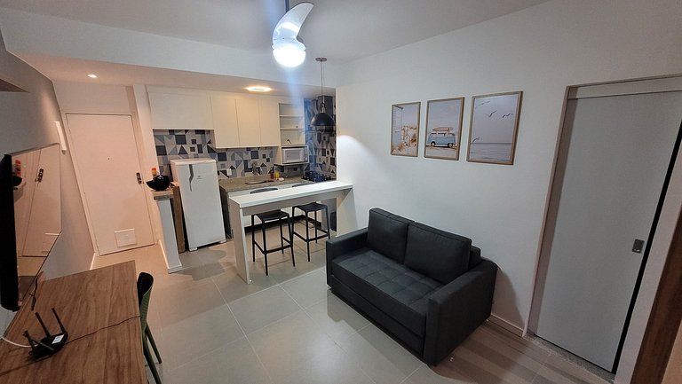 Apartamento Recém Reformado | Praia | Metro