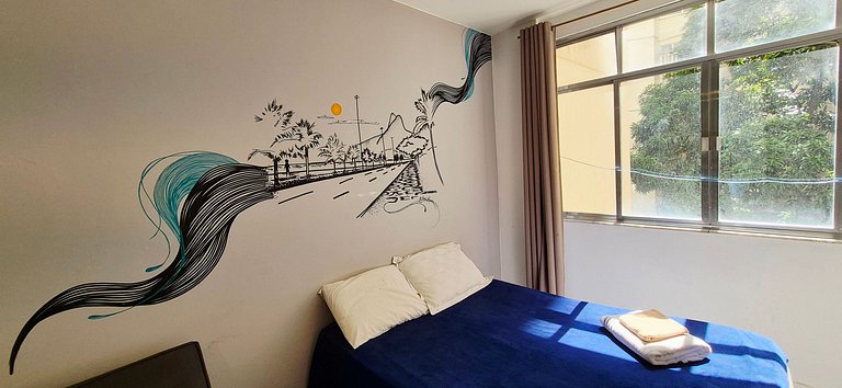 Studio em Copacabana Menos de 100 metros da Praia