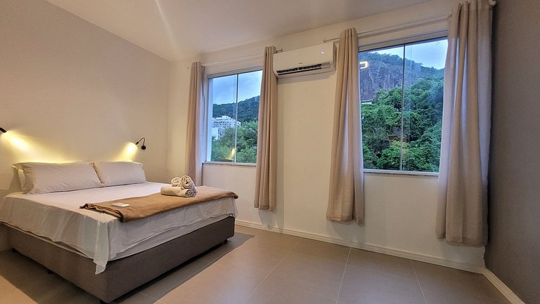 Apartamento Recém Reformado | Praia | Metro